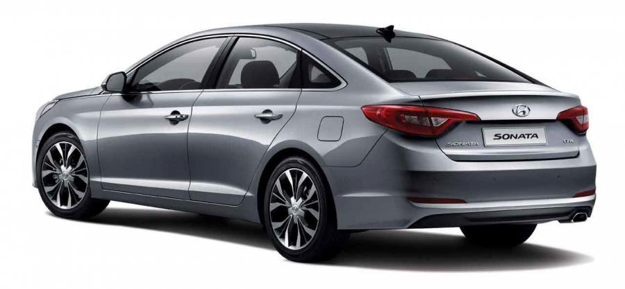  Hyundai Sonata 2015 года  (фото 13 из 16)